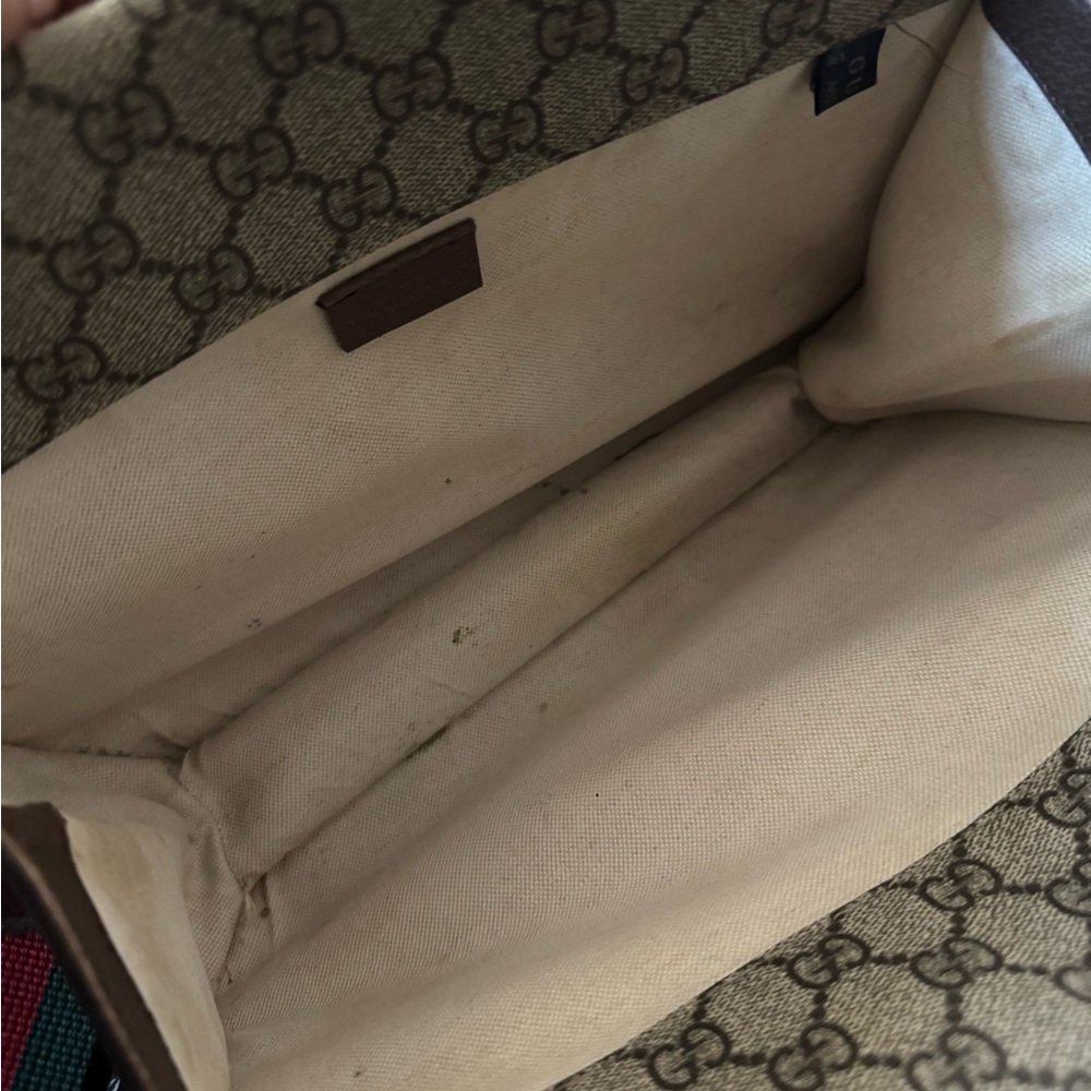 Gucci Supreme Messenger Bag 💼 needs some cleaning in inside - Picture 6 of 6